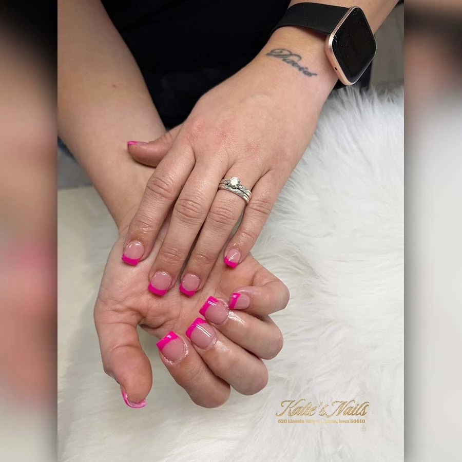 Nail colours
